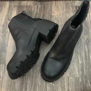 Steve Madden boots size 8